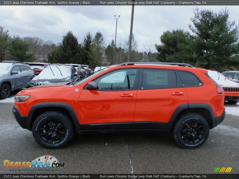 2021 Jeep Cherokee Traihawk 4x4 Spitfire Orange / Black Photo #9