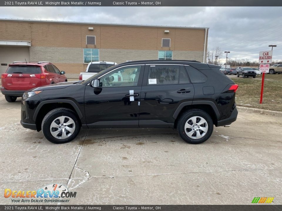 2021 Toyota RAV4 LE Midnight Black Metallic / Nutmeg Photo #1