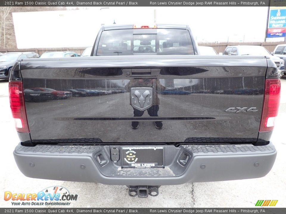 2021 Ram 1500 Classic Quad Cab 4x4 Diamond Black Crystal Pearl / Black Photo #4
