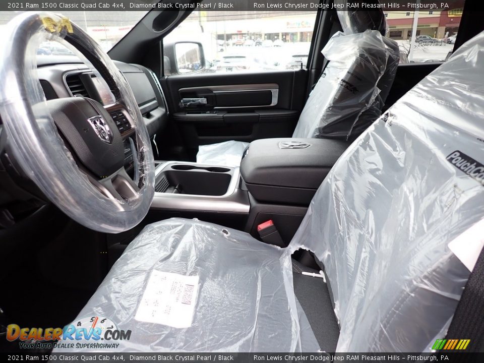 2021 Ram 1500 Classic Quad Cab 4x4 Diamond Black Crystal Pearl / Black Photo #10
