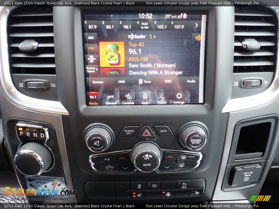 2021 Ram 1500 Classic Quad Cab 4x4 Diamond Black Crystal Pearl / Black Photo #19