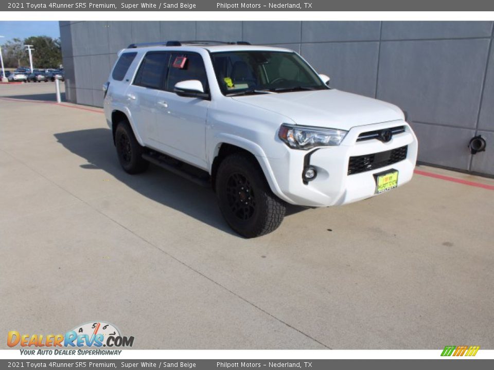 2021 Toyota 4Runner SR5 Premium Super White / Sand Beige Photo #2