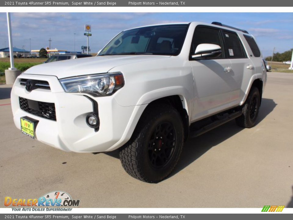 2021 Toyota 4Runner SR5 Premium Super White / Sand Beige Photo #4