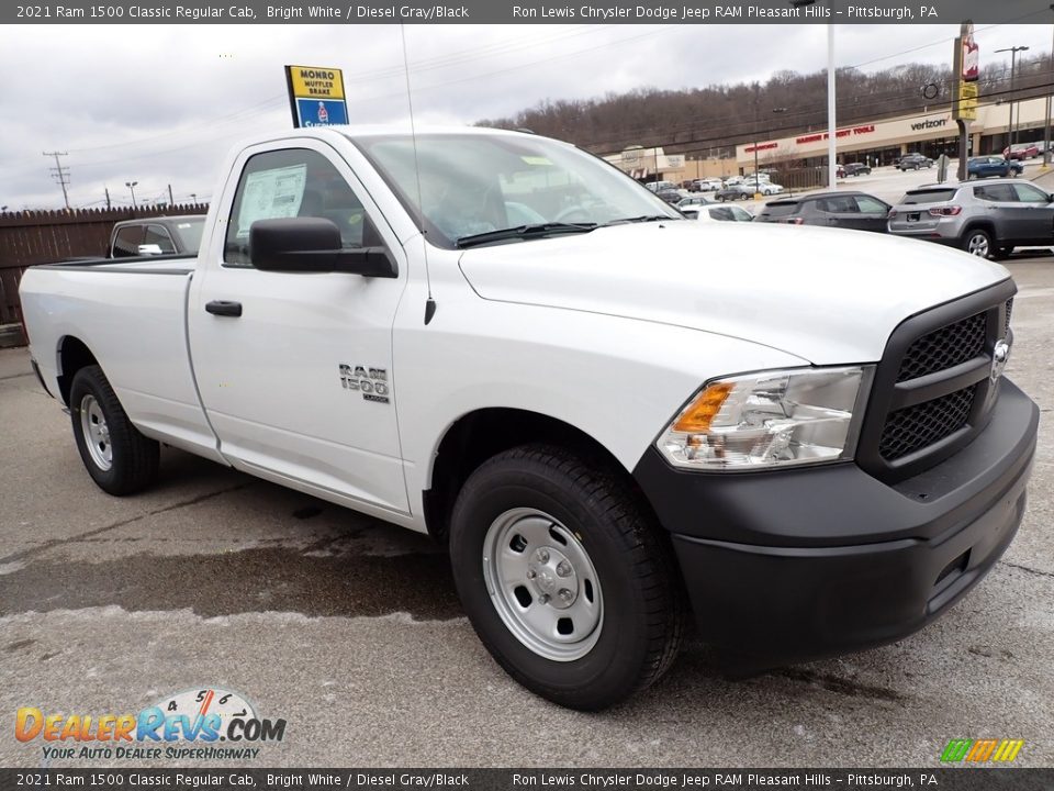 2021 Ram 1500 Classic Regular Cab Bright White / Diesel Gray/Black Photo #7