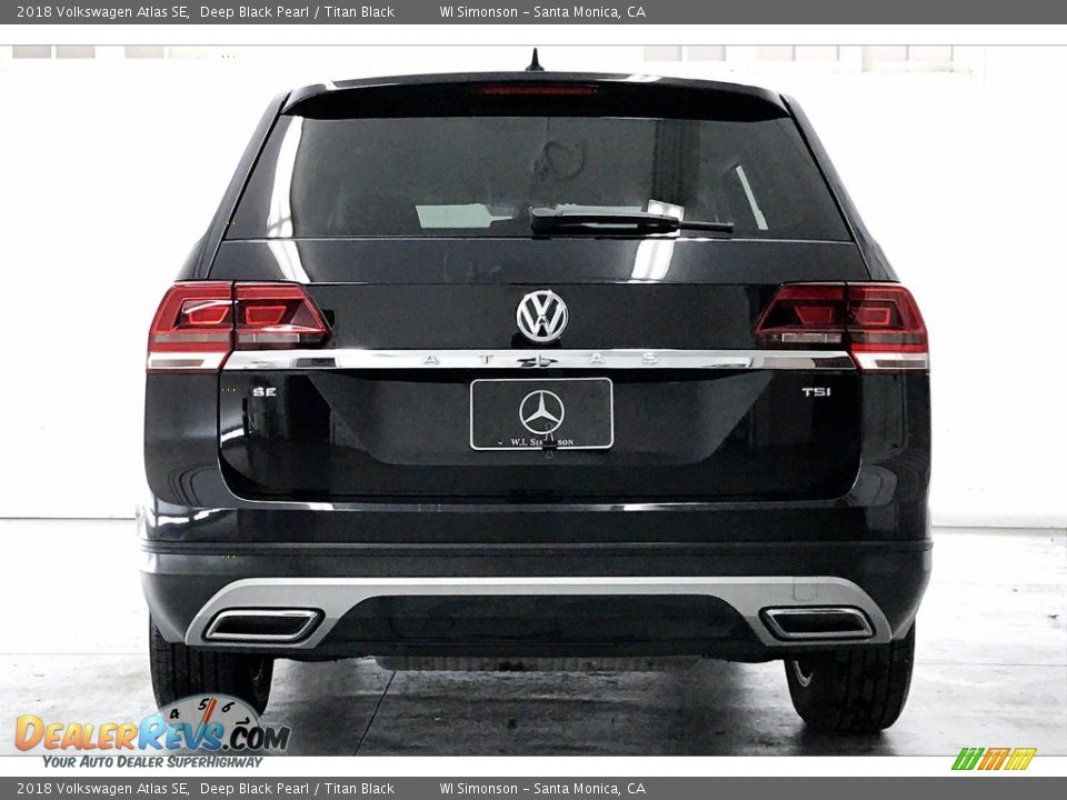 2018 Volkswagen Atlas SE Deep Black Pearl / Titan Black Photo #3