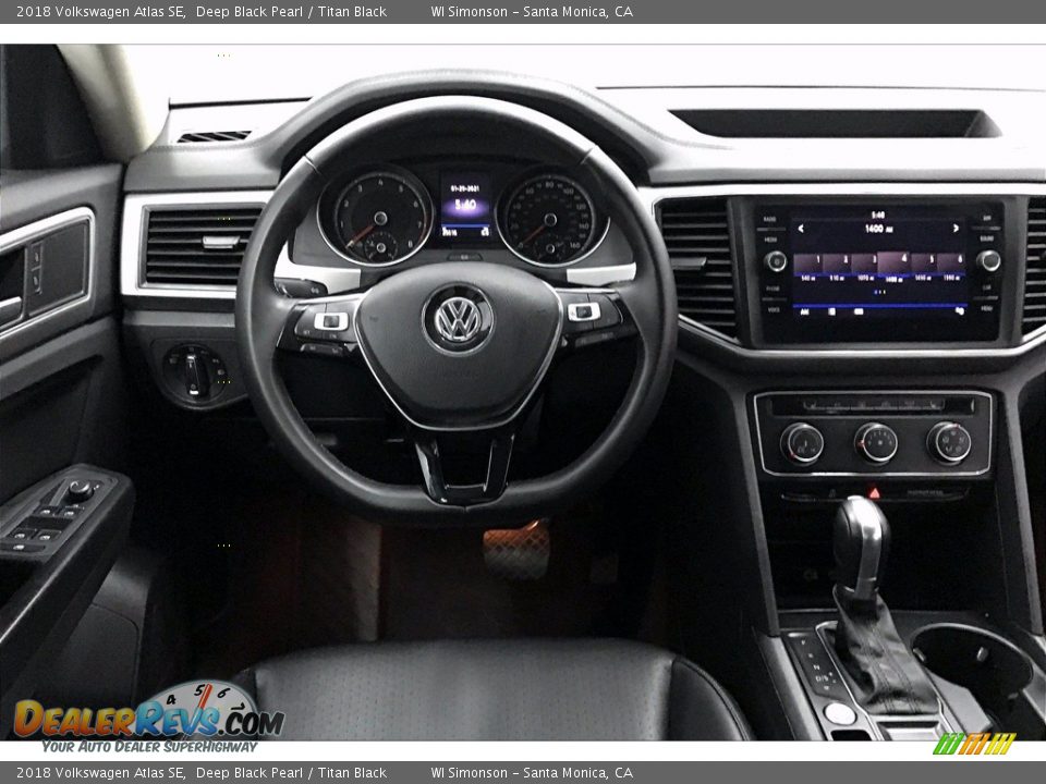 2018 Volkswagen Atlas SE Deep Black Pearl / Titan Black Photo #4