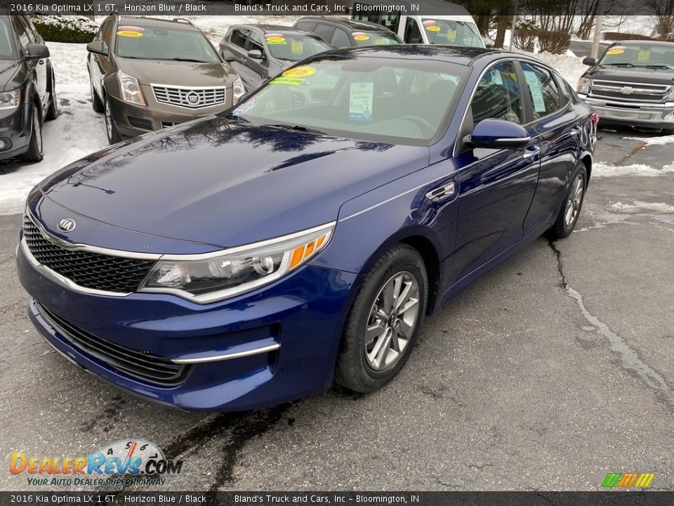 Front 3/4 View of 2016 Kia Optima LX 1.6T Photo #2