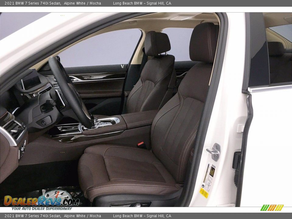 Front Seat of 2021 BMW 7 Series 740i Sedan Photo #28