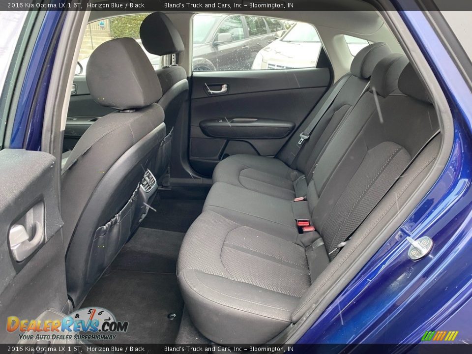 Rear Seat of 2016 Kia Optima LX 1.6T Photo #26