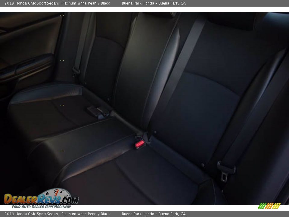 2019 Honda Civic Sport Sedan Platinum White Pearl / Black Photo #18