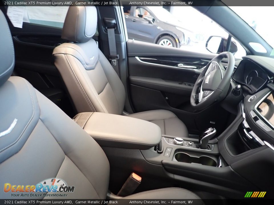 2021 Cadillac XT5 Premium Luxury AWD Garnet Metallic / Jet Black Photo #10