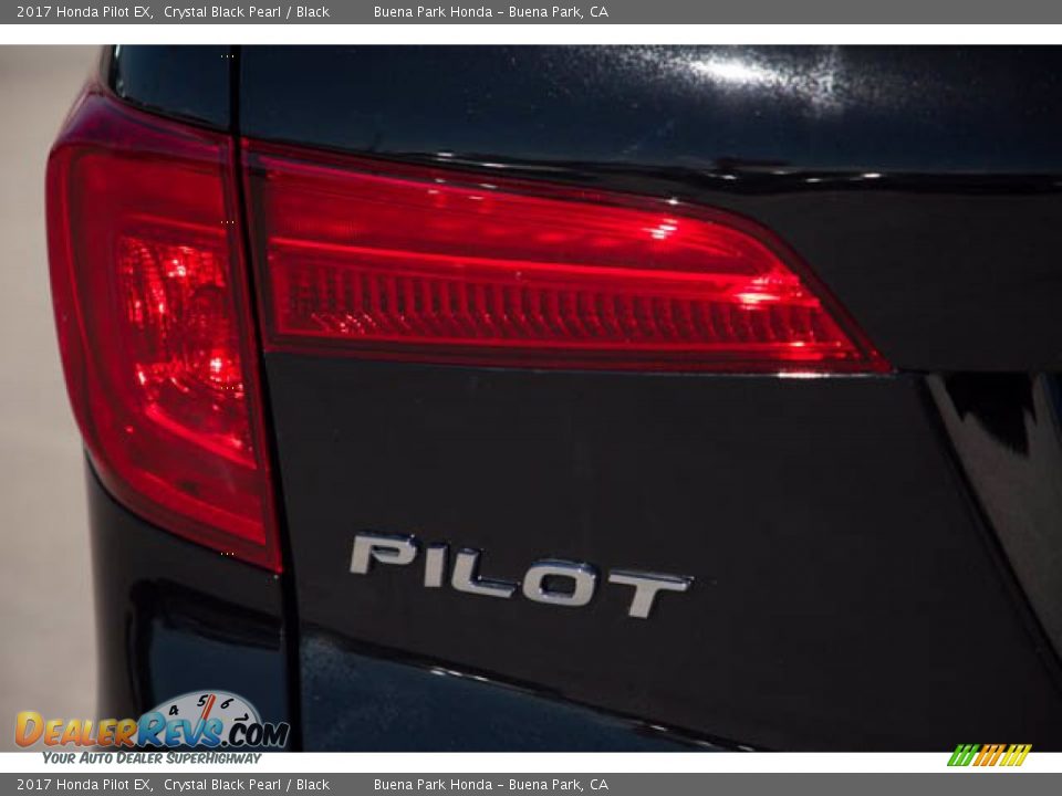 2017 Honda Pilot EX Crystal Black Pearl / Black Photo #10