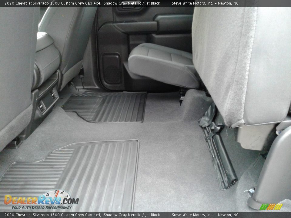 2020 Chevrolet Silverado 1500 Custom Crew Cab 4x4 Shadow Gray Metallic / Jet Black Photo #15