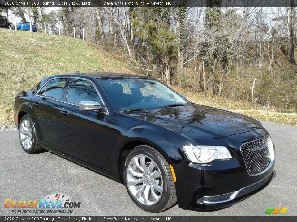 2020 Chrysler 300 Touring Gloss Black / Black Photo #4