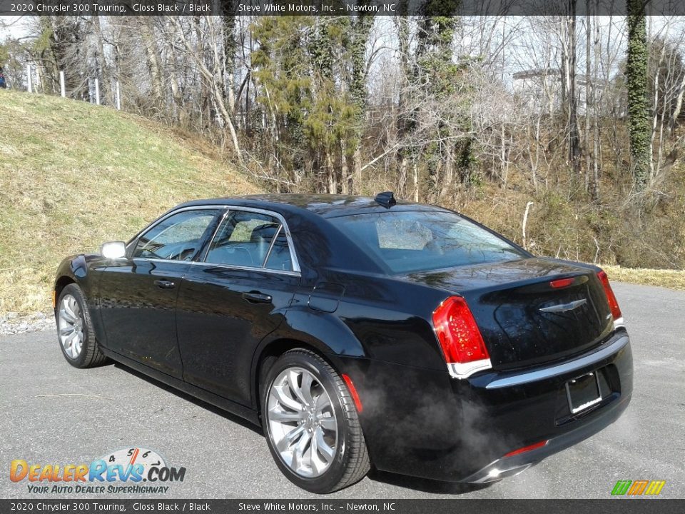 2020 Chrysler 300 Touring Gloss Black / Black Photo #8