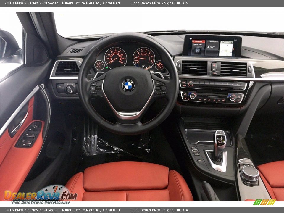 2018 BMW 3 Series 330i Sedan Mineral White Metallic / Coral Red Photo #4
