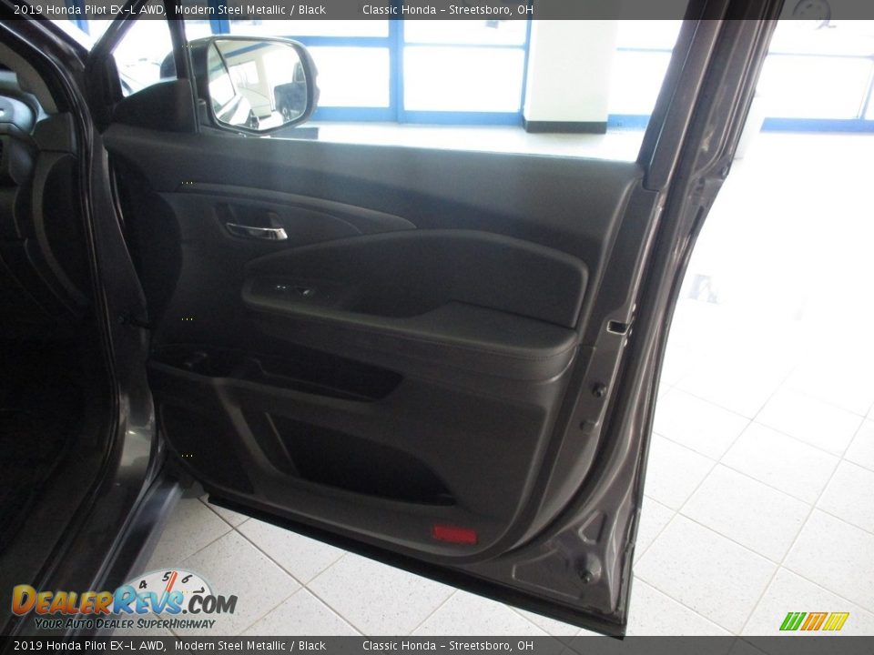 2019 Honda Pilot EX-L AWD Modern Steel Metallic / Black Photo #15
