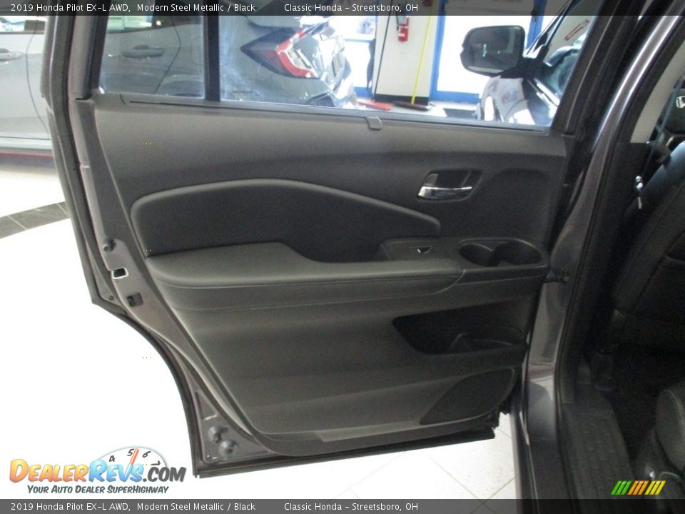2019 Honda Pilot EX-L AWD Modern Steel Metallic / Black Photo #22