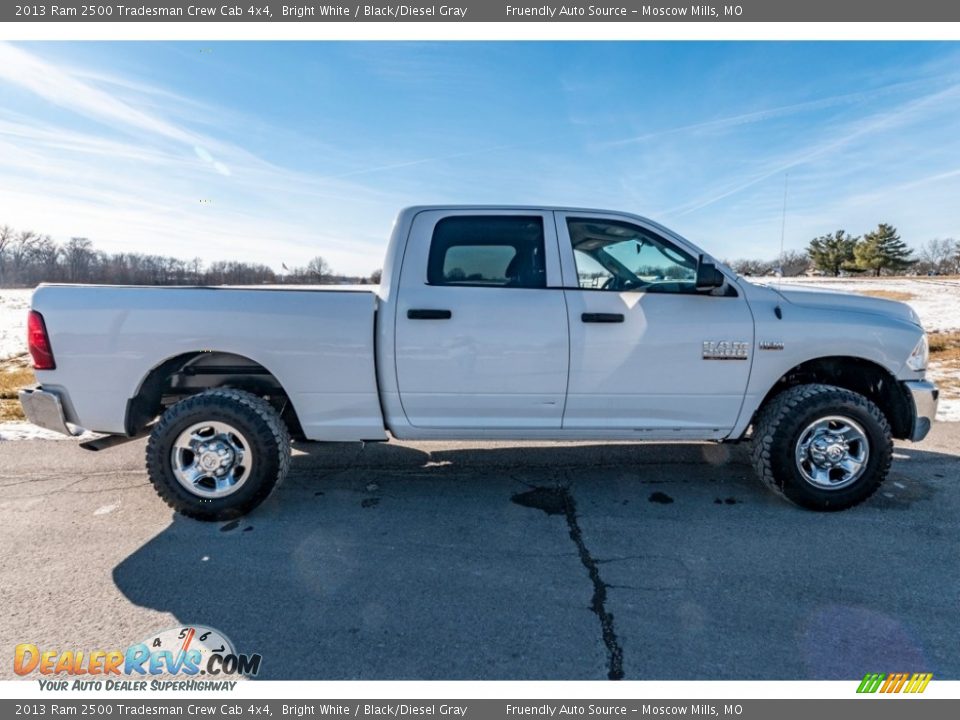 2013 Ram 2500 Tradesman Crew Cab 4x4 Bright White / Black/Diesel Gray Photo #3