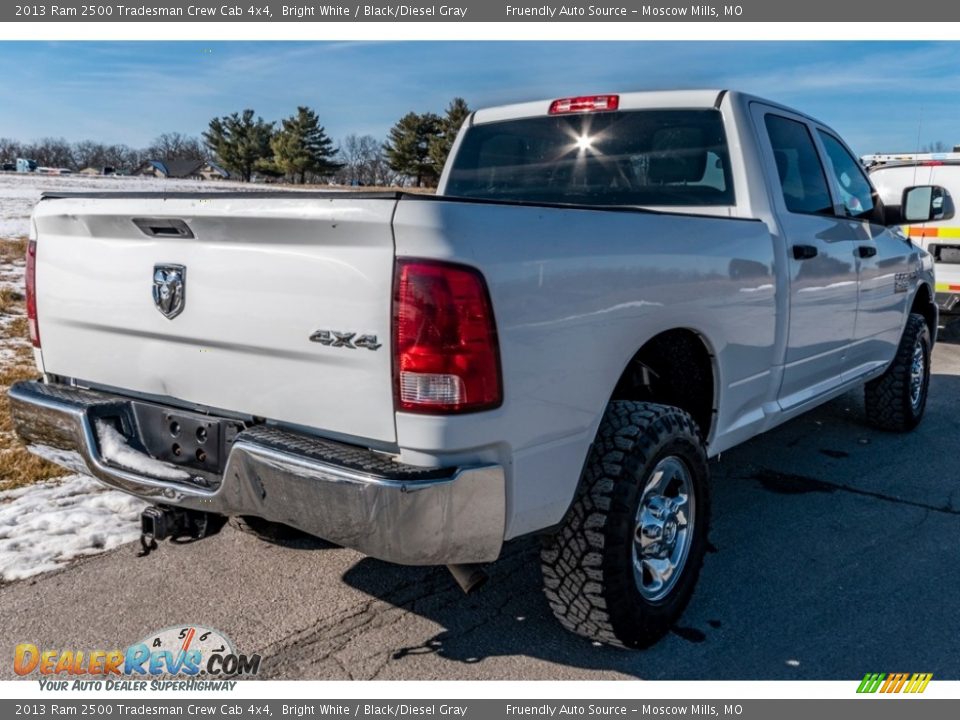 2013 Ram 2500 Tradesman Crew Cab 4x4 Bright White / Black/Diesel Gray Photo #4