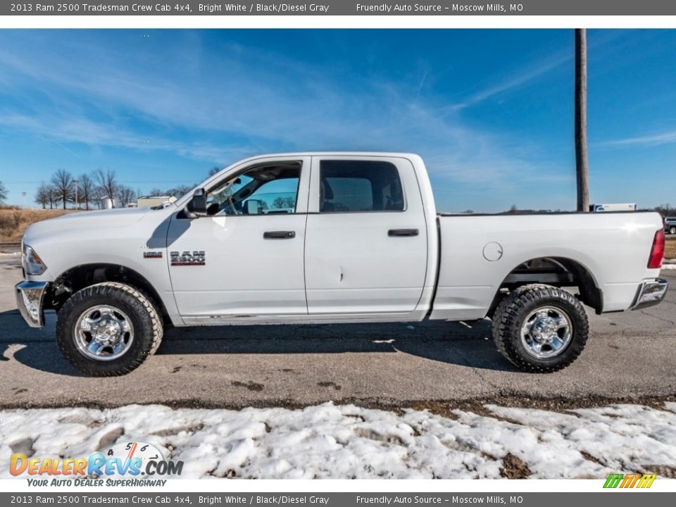 2013 Ram 2500 Tradesman Crew Cab 4x4 Bright White / Black/Diesel Gray Photo #7