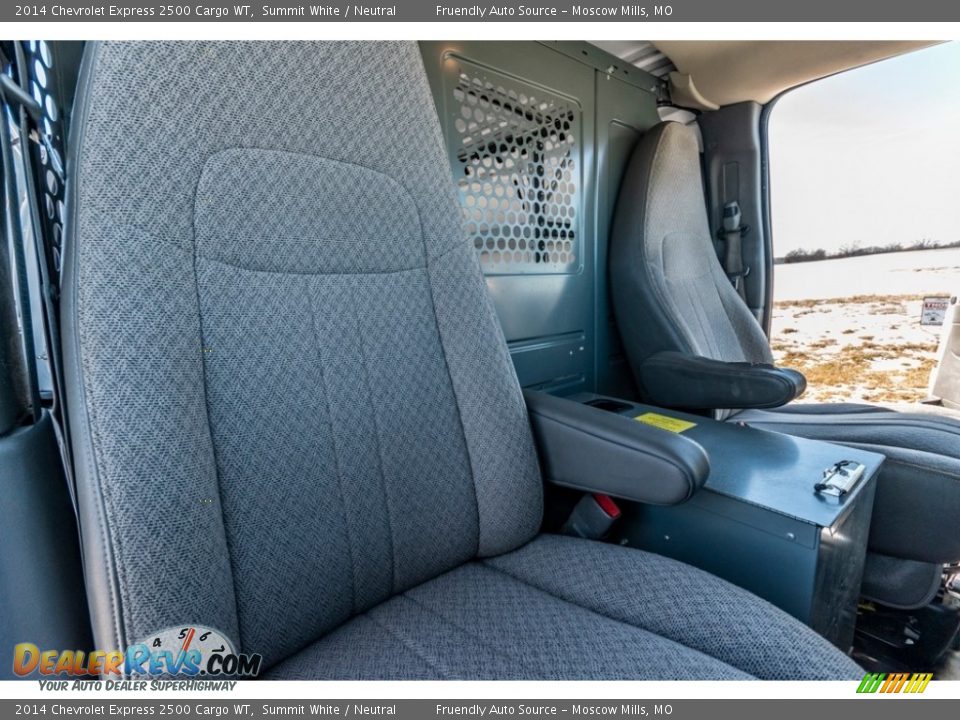 2014 Chevrolet Express 2500 Cargo WT Summit White / Neutral Photo #28