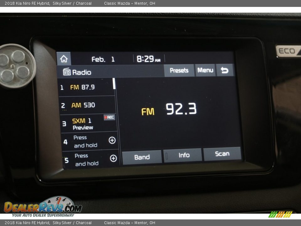 2018 Kia Niro FE Hybrid Silky Silver / Charcoal Photo #10