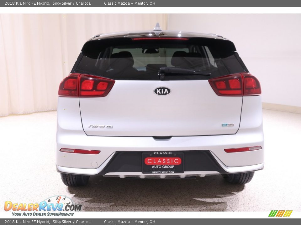 2018 Kia Niro FE Hybrid Silky Silver / Charcoal Photo #20