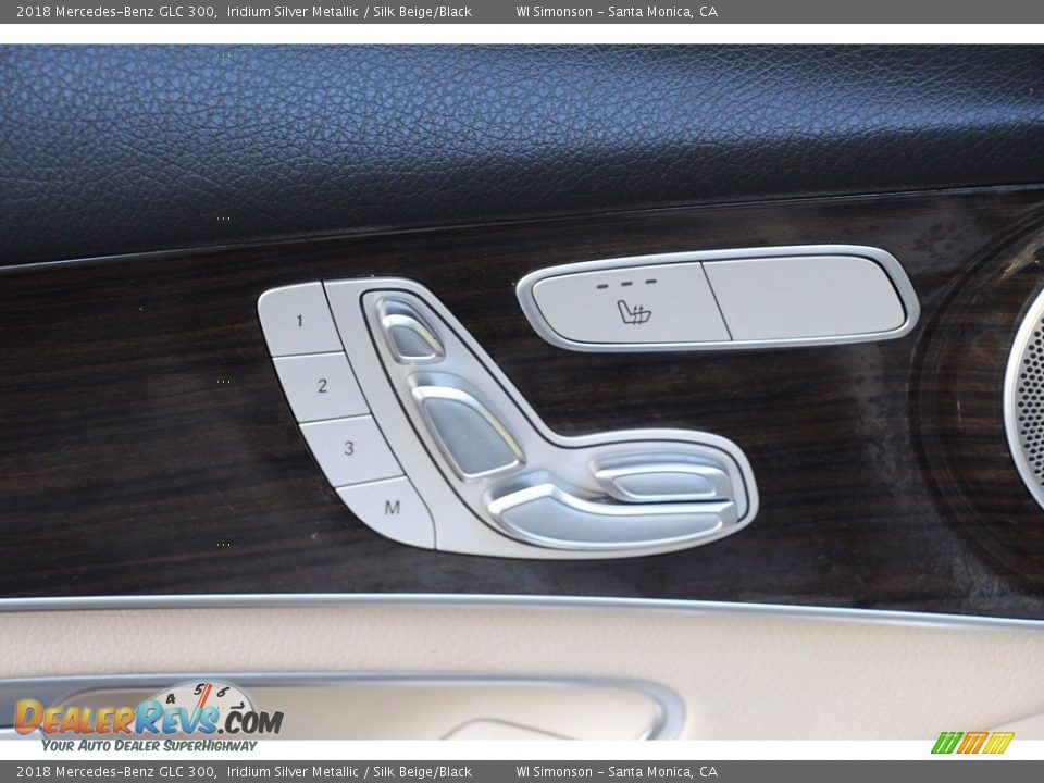 Controls of 2018 Mercedes-Benz GLC 300 Photo #14