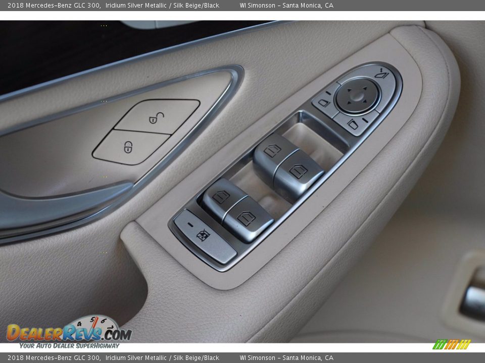 Controls of 2018 Mercedes-Benz GLC 300 Photo #15