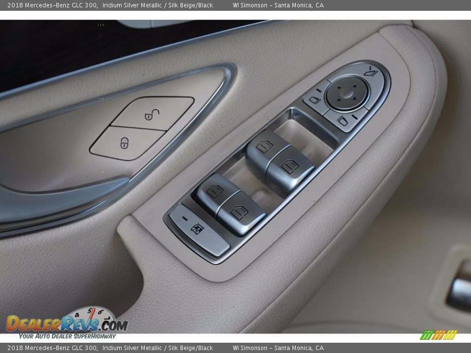 Controls of 2018 Mercedes-Benz GLC 300 Photo #15