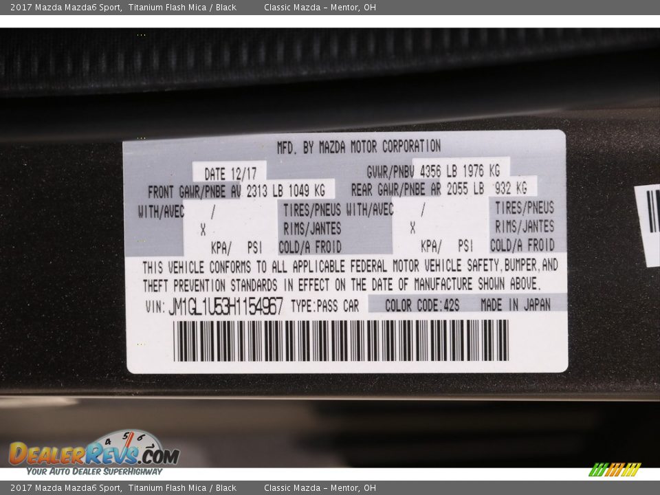 2017 Mazda Mazda6 Sport Titanium Flash Mica / Black Photo #18