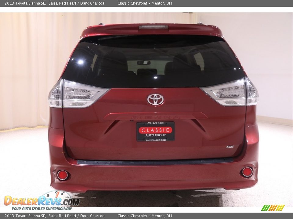 2013 Toyota Sienna SE Salsa Red Pearl / Dark Charcoal Photo #20