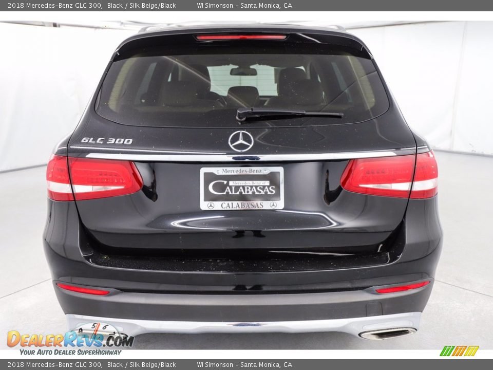 2018 Mercedes-Benz GLC 300 Black / Silk Beige/Black Photo #6