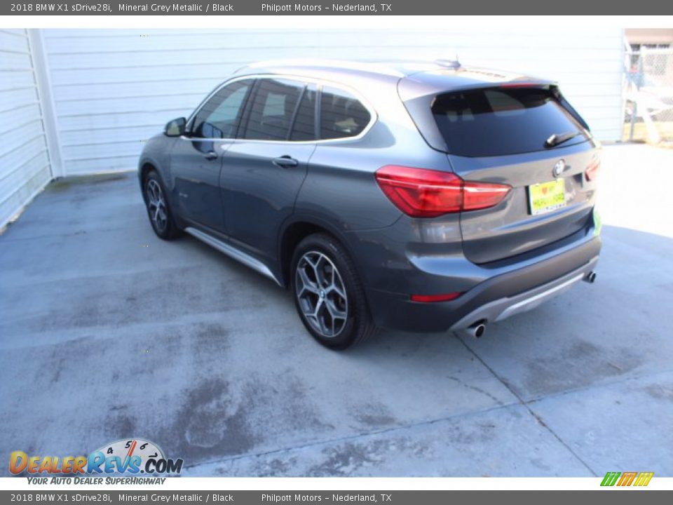 2018 BMW X1 sDrive28i Mineral Grey Metallic / Black Photo #6