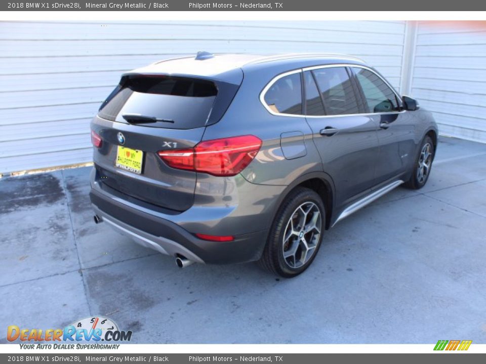 2018 BMW X1 sDrive28i Mineral Grey Metallic / Black Photo #8