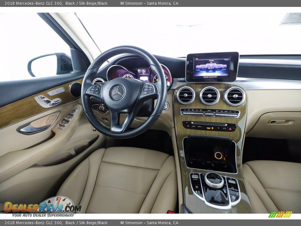 2018 Mercedes-Benz GLC 300 Black / Silk Beige/Black Photo #26