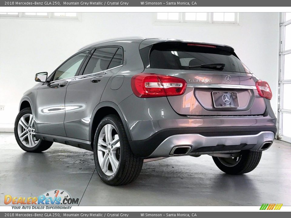 2018 Mercedes-Benz GLA 250 Mountain Grey Metallic / Crystal Grey Photo #10