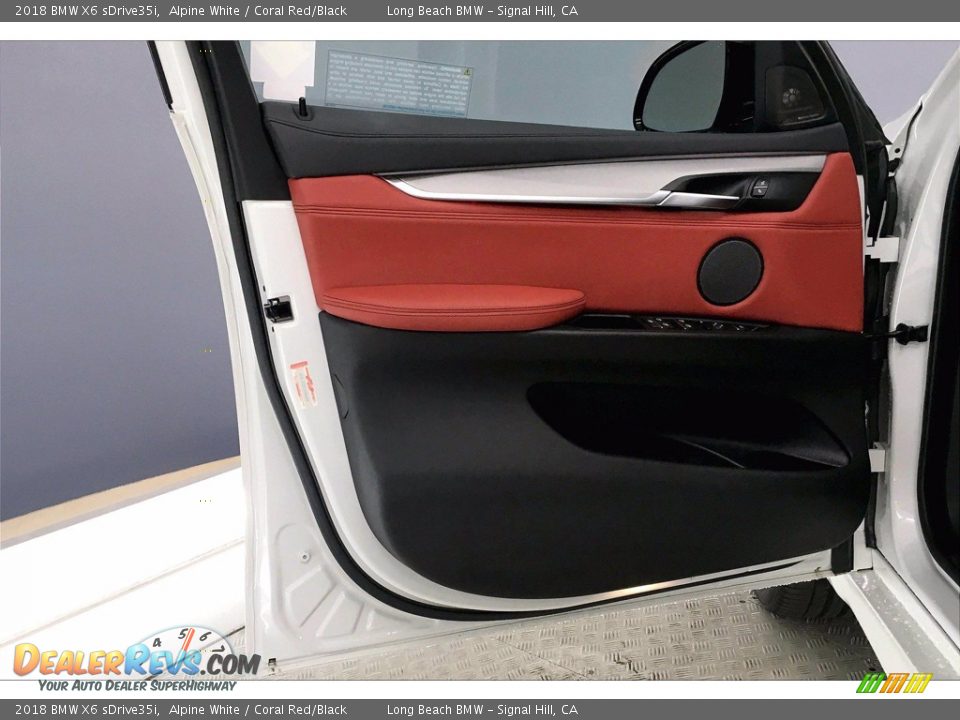 Door Panel of 2018 BMW X6 sDrive35i Photo #23