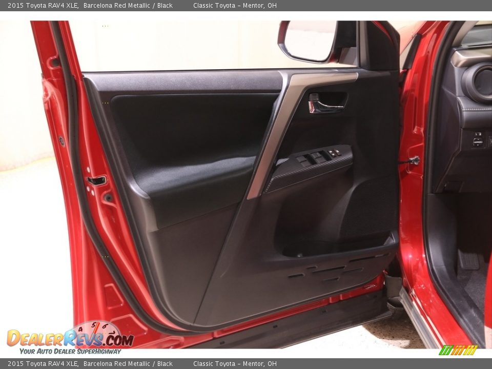 2015 Toyota RAV4 XLE Barcelona Red Metallic / Black Photo #4