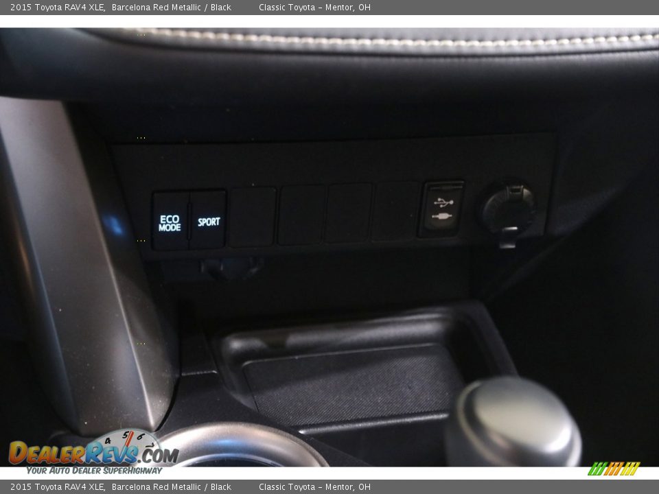 2015 Toyota RAV4 XLE Barcelona Red Metallic / Black Photo #13