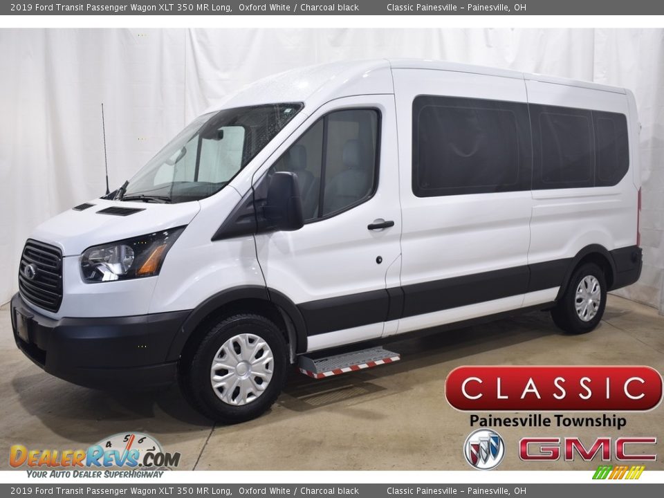 2019 Ford Transit Passenger Wagon XLT 350 MR Long Oxford White / Charcoal black Photo #1