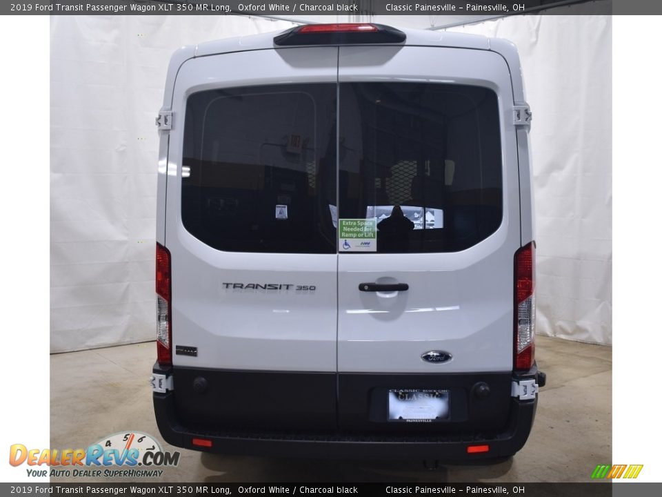 2019 Ford Transit Passenger Wagon XLT 350 MR Long Oxford White / Charcoal black Photo #3