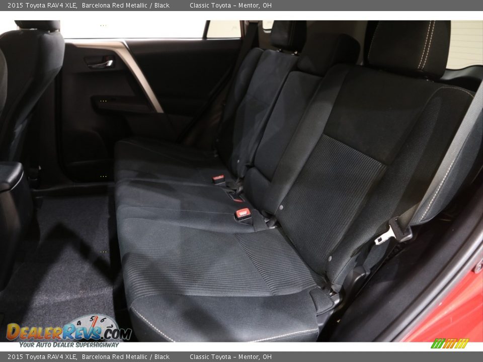 2015 Toyota RAV4 XLE Barcelona Red Metallic / Black Photo #17