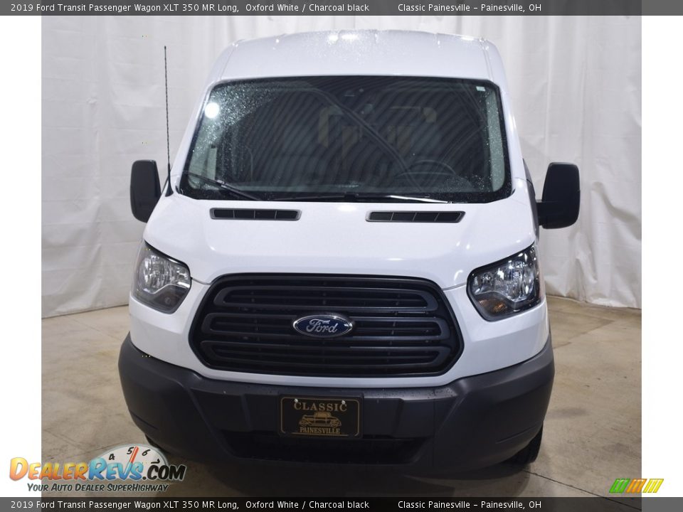 2019 Ford Transit Passenger Wagon XLT 350 MR Long Oxford White / Charcoal black Photo #4