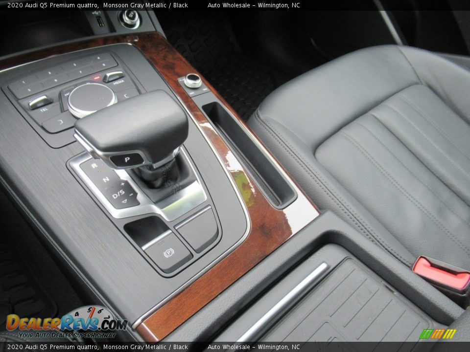 2020 Audi Q5 Premium quattro Shifter Photo #19