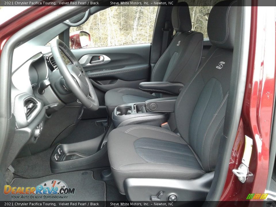 Front Seat of 2021 Chrysler Pacifica Touring Photo #10