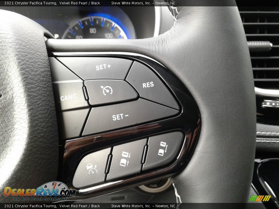 2021 Chrysler Pacifica Touring Steering Wheel Photo #21