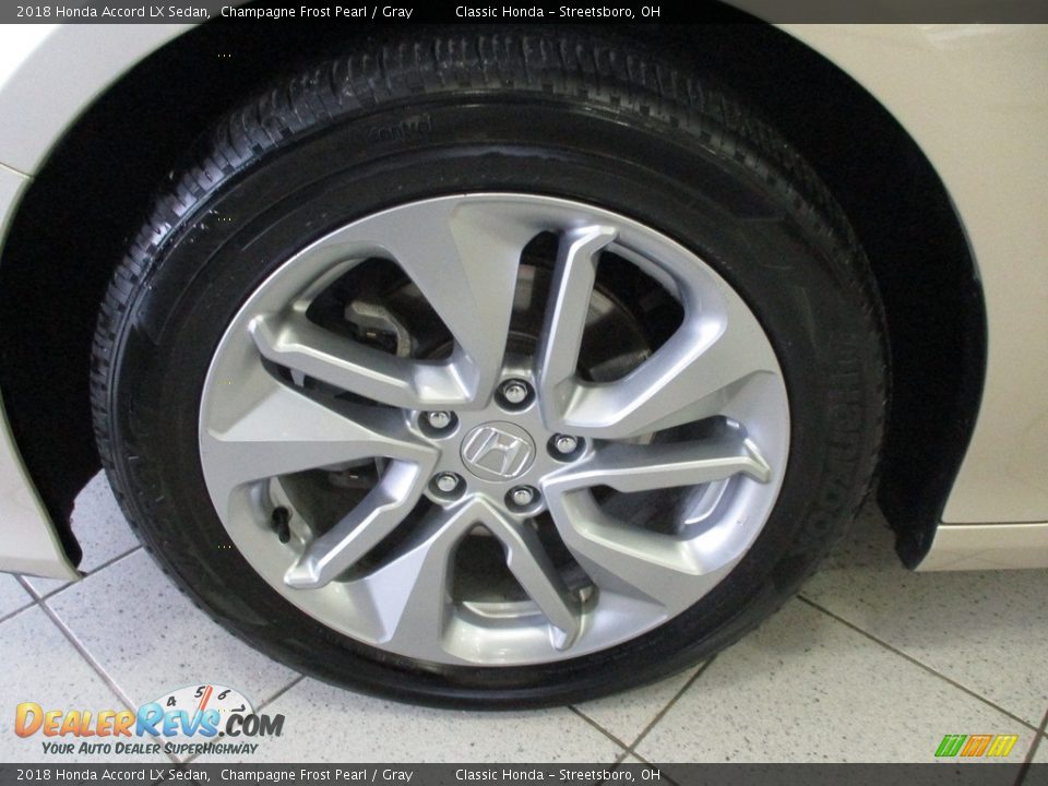 2018 Honda Accord LX Sedan Champagne Frost Pearl / Gray Photo #12