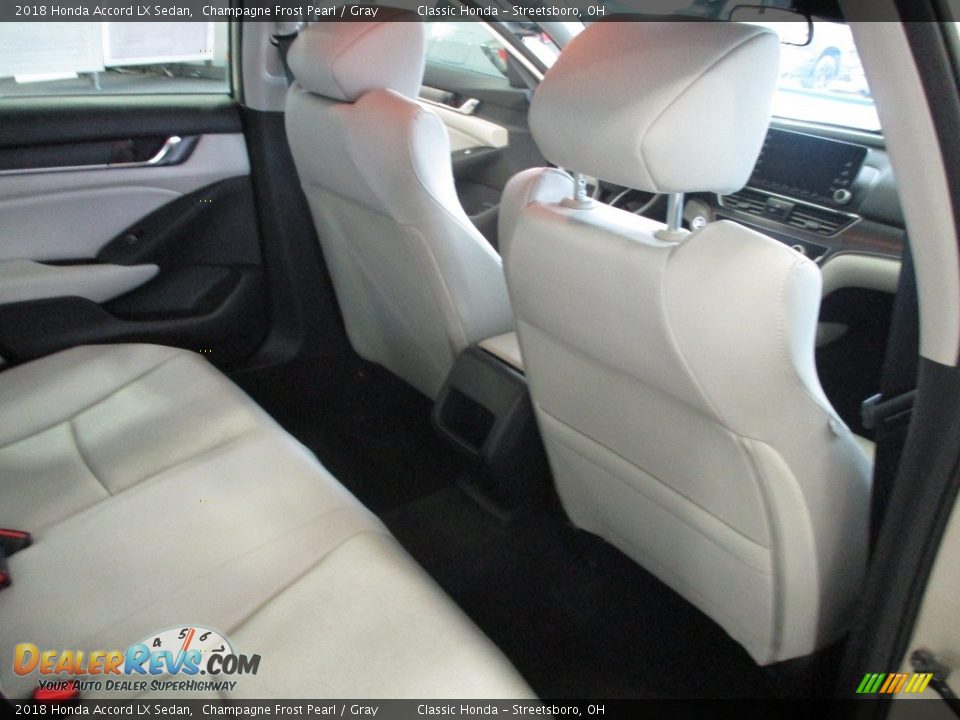 2018 Honda Accord LX Sedan Champagne Frost Pearl / Gray Photo #18